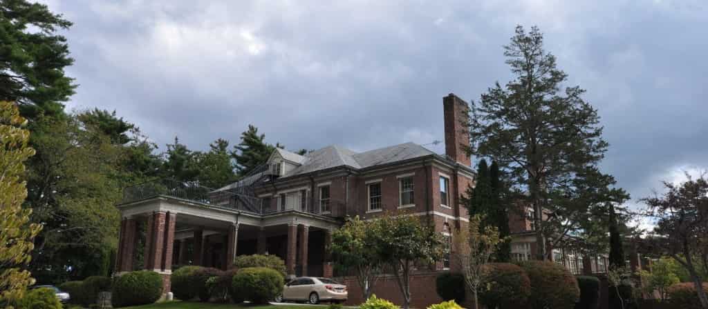 historic mansion grounds trees