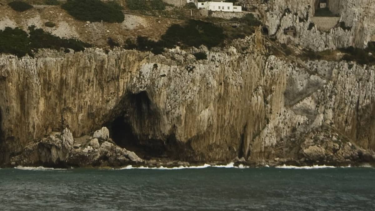 Gibraltar Cruise Port: Shore Excursions & Expert Guide