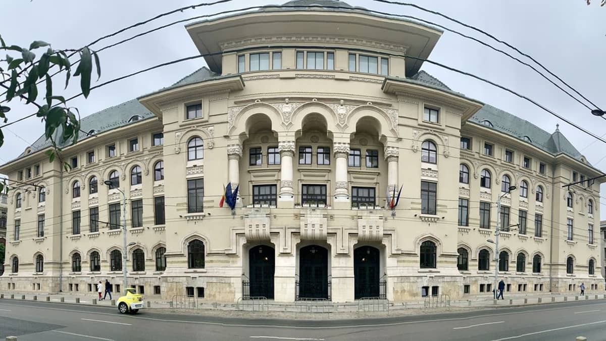 Bucharest Cruise Port Guide: Shore Excursions & Expert Tips