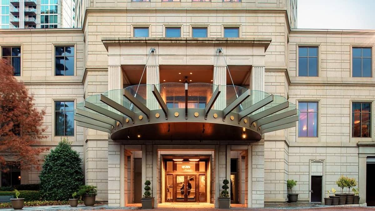Waldorf Astoria Atlanta Buckhead, United States — Waldorf Astoria Atlanta Buckhead - Arrival