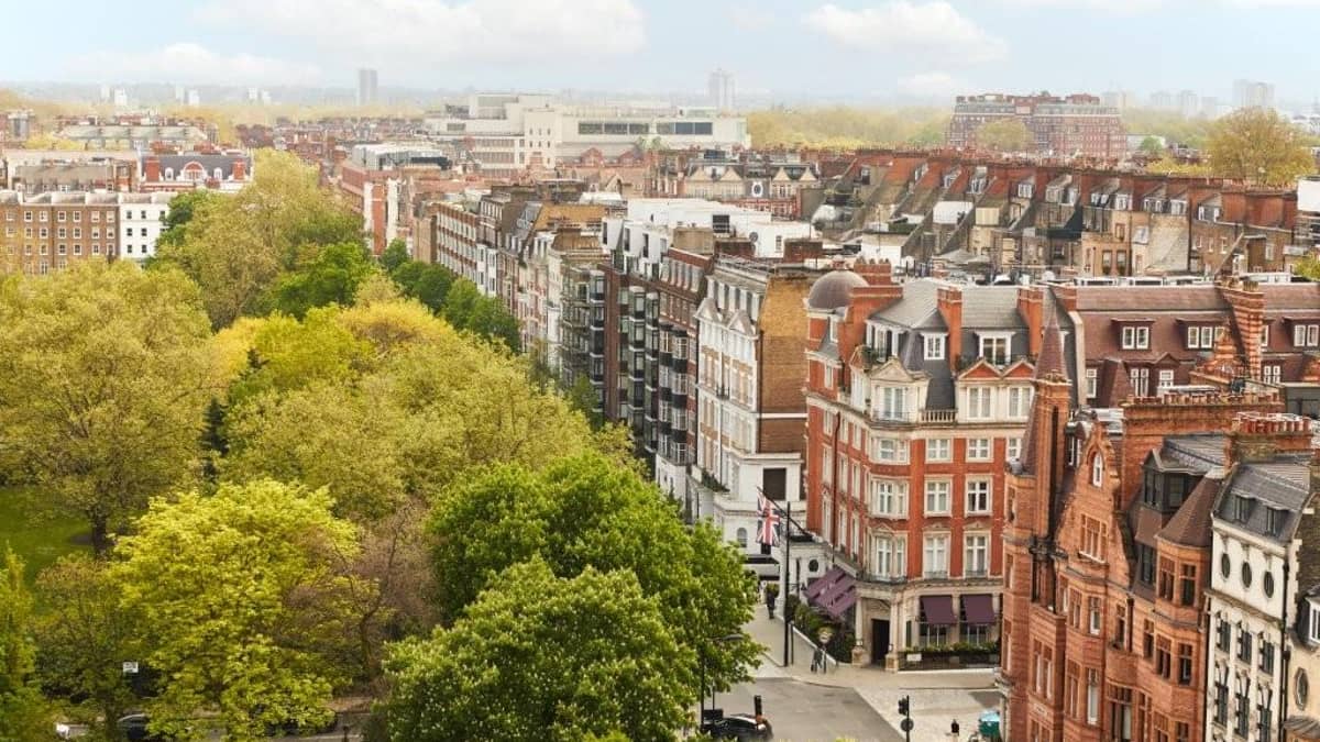 Jumeirah Carlton Tower, England — Jumeirah Carlton Tower