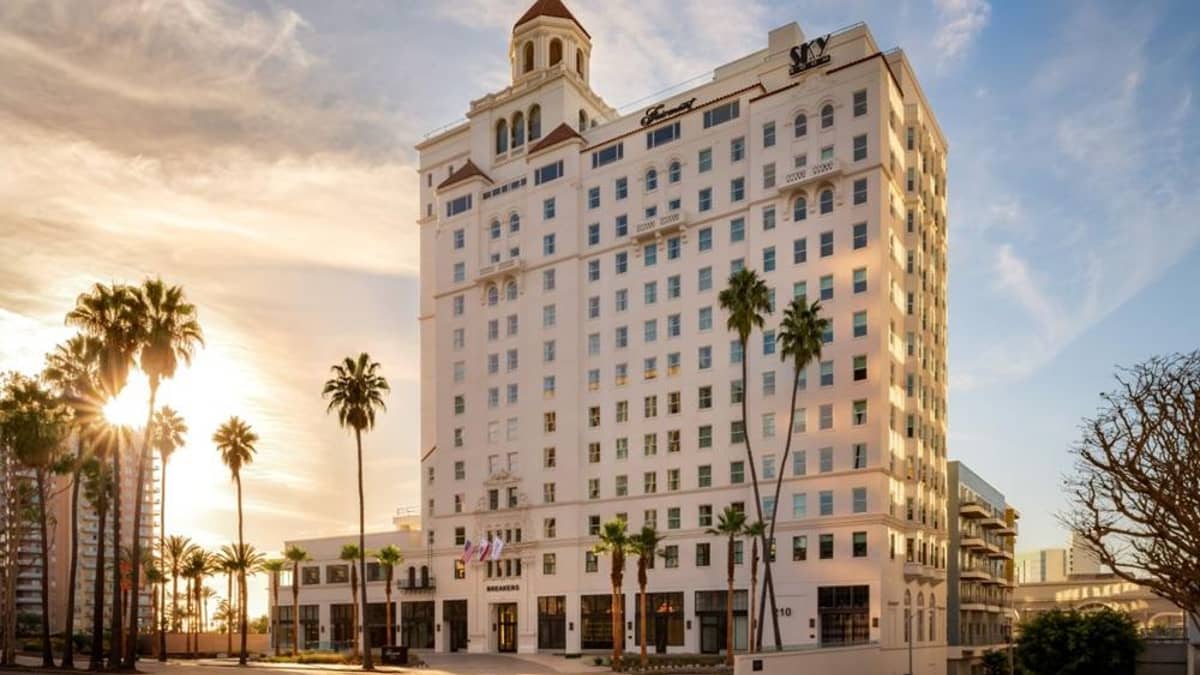 Fairmont Breakers Long Beach, United States — Fairmont Breakers Long Beach