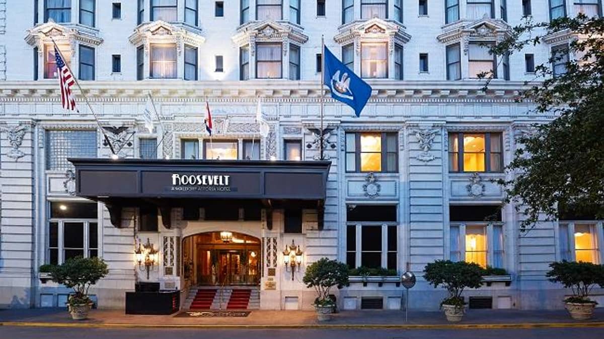 The Roosevelt New Orleans, A Waldorf Astoria Hotel, United States — The Roosevelt New Orleans, A Waldorf Astoria Hotel - Roosevelt Main Enterance