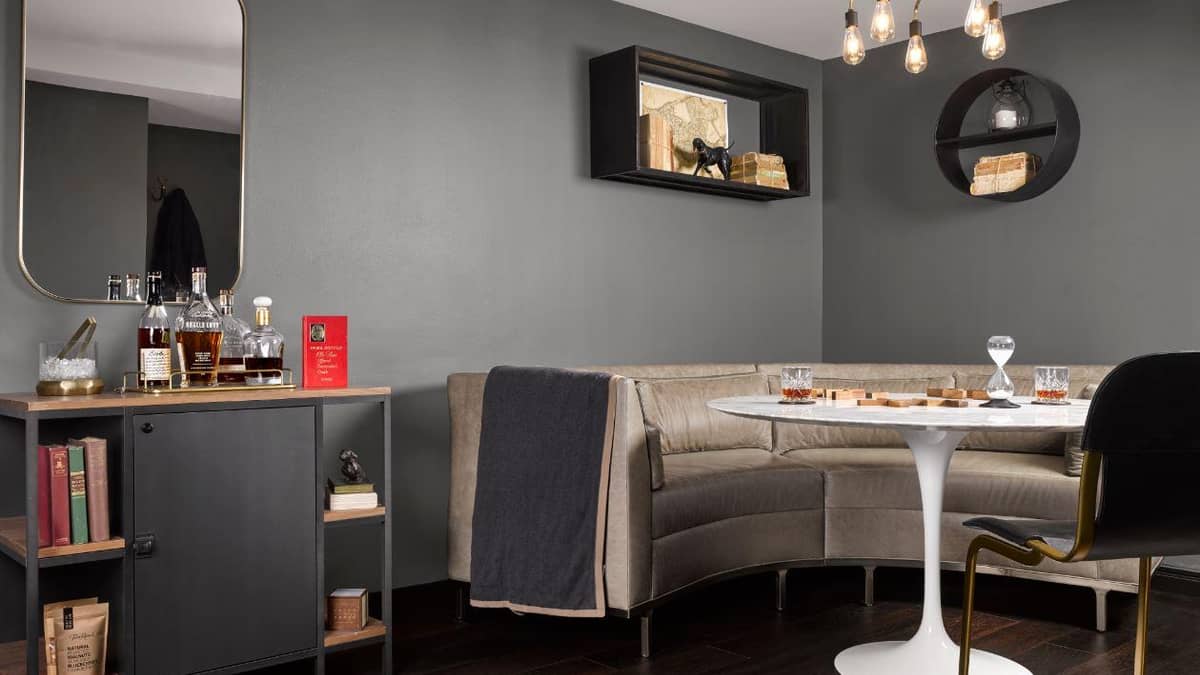Hotel AKA Boston Common, United States — Hotel AKA Boston Common - Hub Suite Eating Area