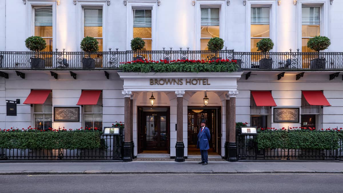 Brown's Hotel, a Rocco Forte hotel, England — Brown's Hotel, a Rocco Forte hotel - Brown's Facade