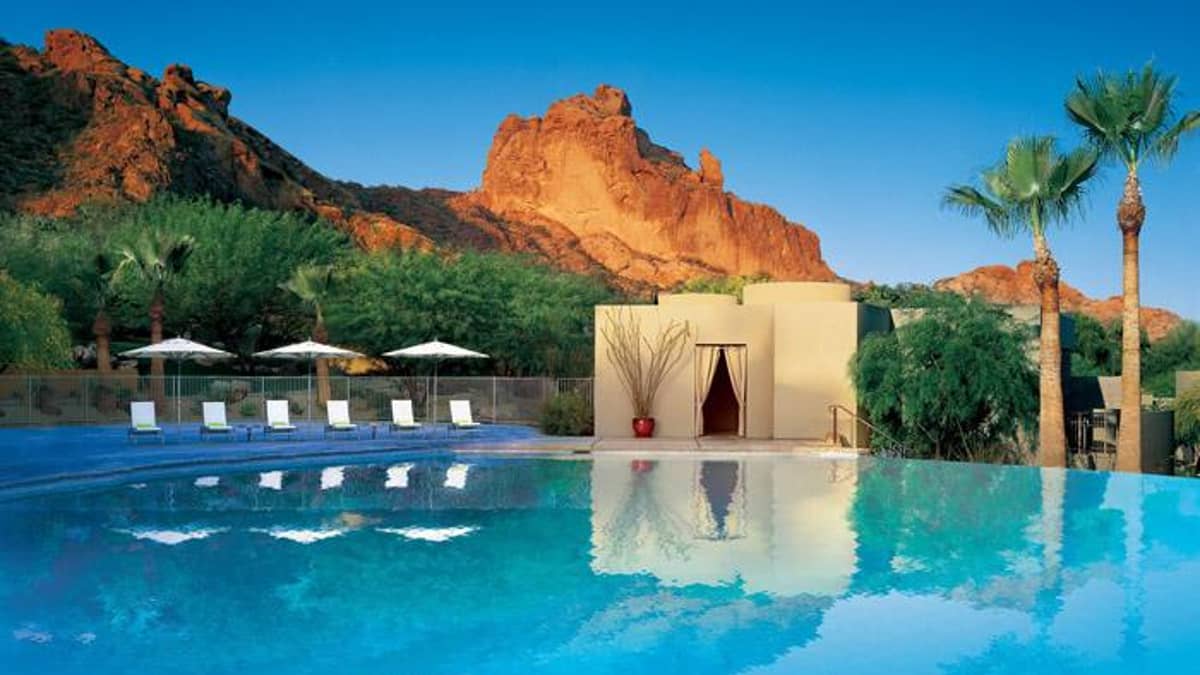 Sanctuary Camelback Mountain Resort and Spa, United States — Sanctuary Camelback Mountain Resort and Spa - Infinity Pool