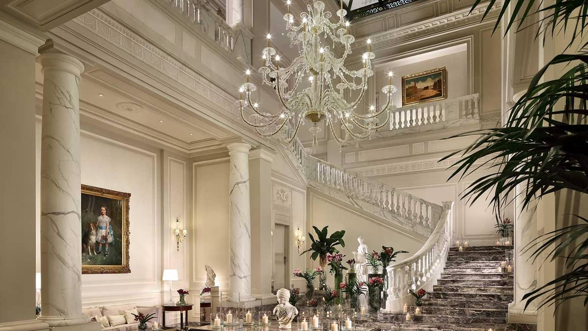 Palazzo Parigi Hotel & Grand Spa, Italy — Palazzo Parigi Hotel & Grand Spa - Lobby