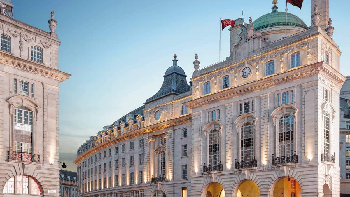 Hotel Café Royal, England — Hotel Café Royal - Hotel Cafe Royal Facade