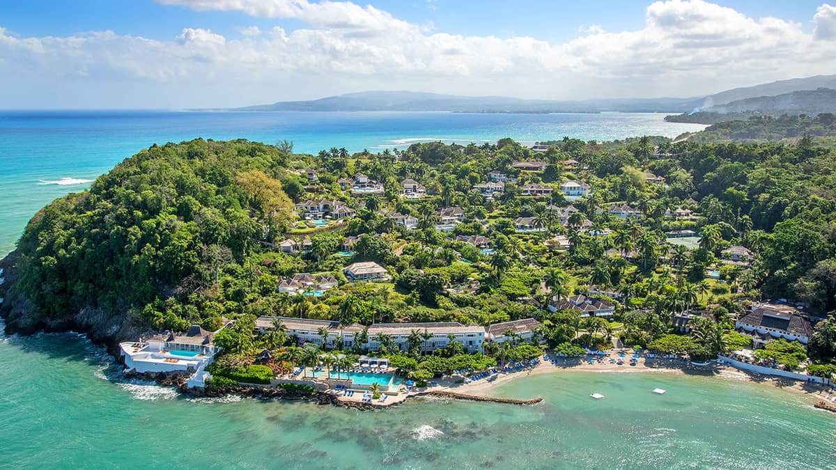 Round Hill Hotel and Villas, Jamaica — Round Hill Hotel and Villas - Aerial of Property