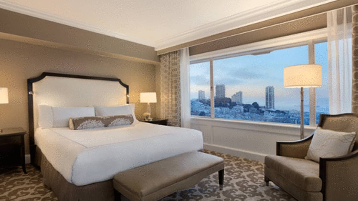 Fairmont San Francisco, United States — Fairmont San Francisco - Signature King Room