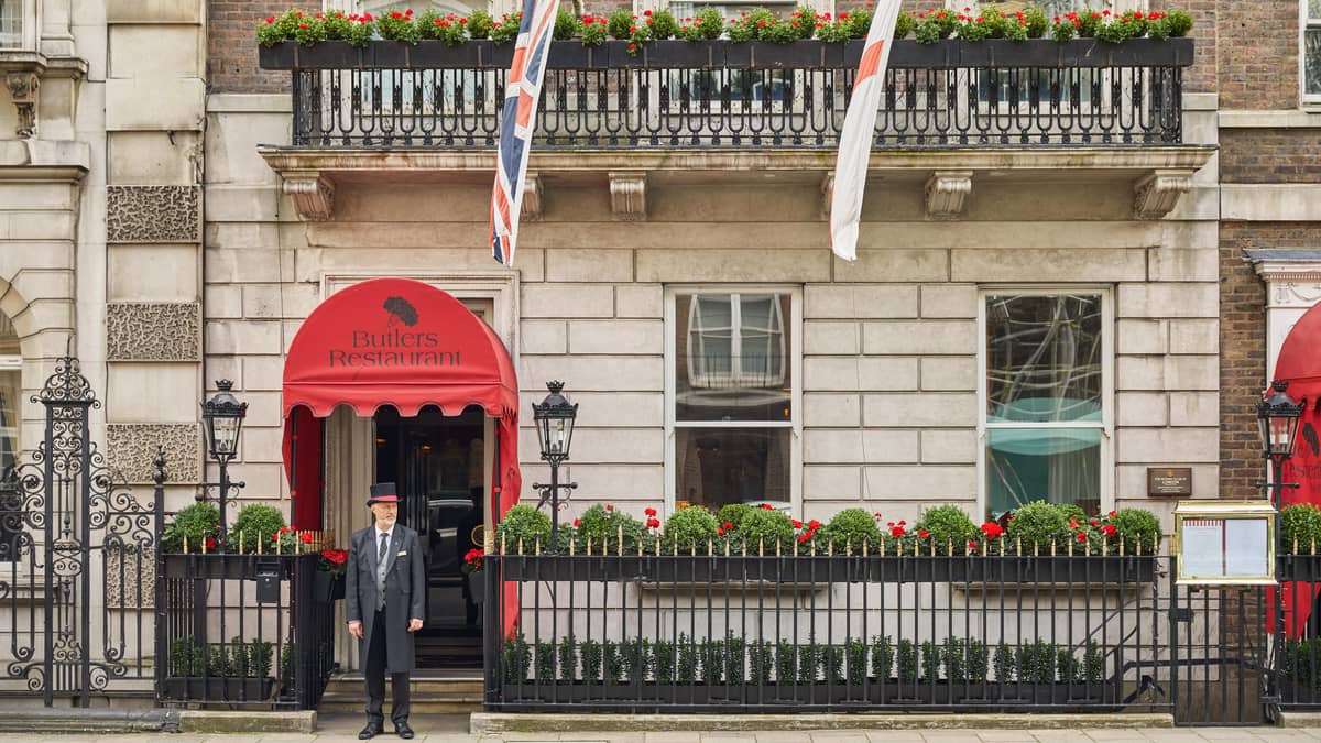 The Chesterfield Mayfair Hotel, England — The Chesterfield Mayfair Hotel - The Chesterfield Exterior