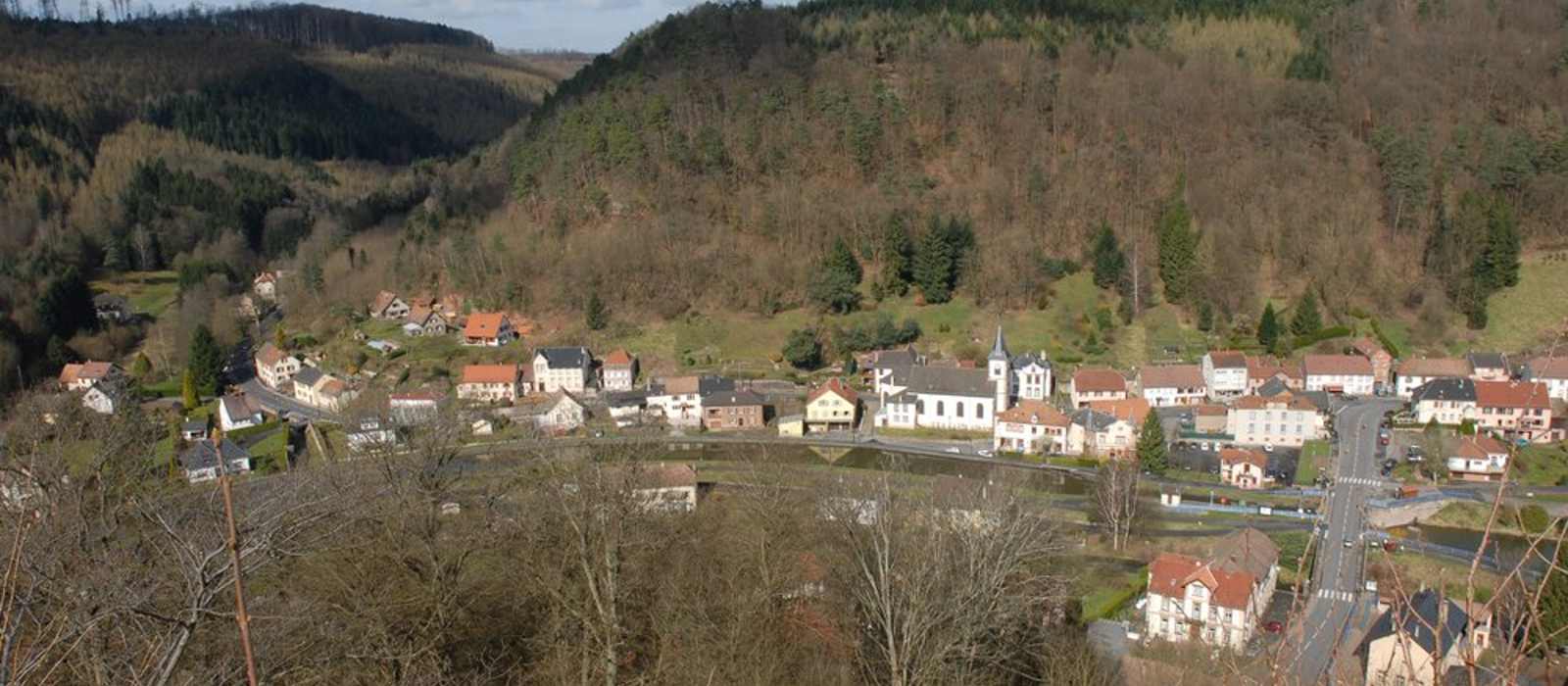 Lutzelbourg River Cruise Port: Expert Guide & Excursions