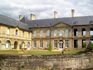 Cruise Day 4 Saint-Leu-dEsserent France