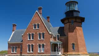 lighthouse keeper's house coastal view