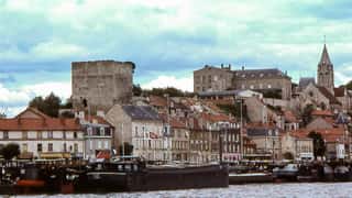 Conflans-Sainte-Honorine Cruise Port: Expert Guide & Tips