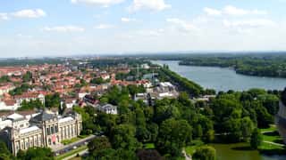 Hannover River Cruise Port: Shore Excursions & Expert Guide