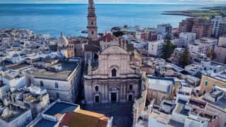 Monopoli Cruise Port