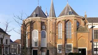 Kampen Cruise Port: Shore Excursions & Expert Guide