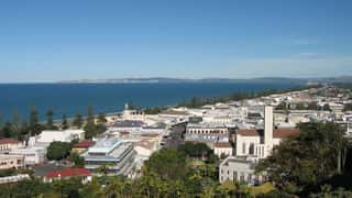 Napier Cruise Port: Shore Excursions & Art Deco Expert Guide