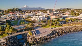 New Plymouth Cruise Port: Shore Excursions & Expert Guide