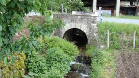stone bridge stream landscape