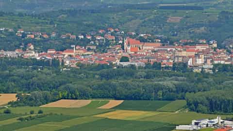 Krems Cruise Port: Expert Shore Excursion & Local Guide