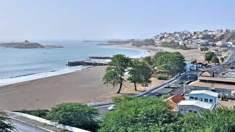 Praia Cruise Port Guide: Shore Excursions & Expert Tips