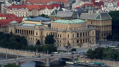 Prague Cruise Port: Shore Excursions & Expert Guide