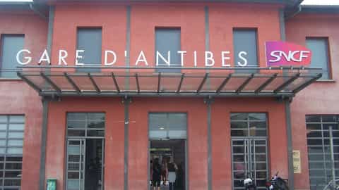 Antibes Cruise Port: Shore Excursions & Expert Expert Guide