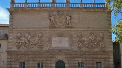 Avignon Cruise Port: Shore Excursions & Expert Guide