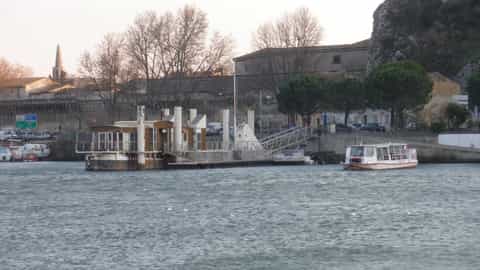 Avignon Cruise Port: Shore Excursions & Expert Guide