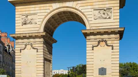 Dijon Cruise Port: Shore Excursions & Expert Expert Guide