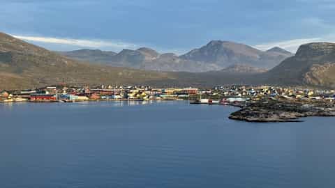 Nanortalik Cruise Port: Shore Excursions & Expert Guide