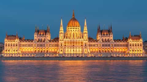 Budapest River Cruise Port: Shore Excursions & Expert Guide