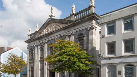 Waterford Cruise Port: Shore Excursions & Expert Guide