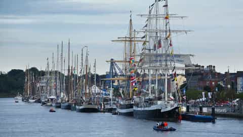 Waterford Cruise Port: Shore Excursions & Expert Guide