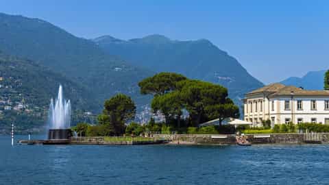 Como Cruise Port