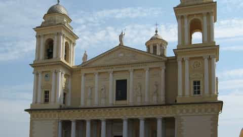 Imperia Cruise Port