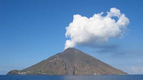 Stromboli Cruise Port