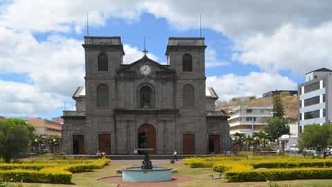 Port Louis Cruise Port: Shore Excursions & Expert Guide
