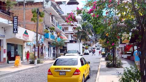 Puerto Vallarta Cruise Port: Shore Excursions & Expert Guide