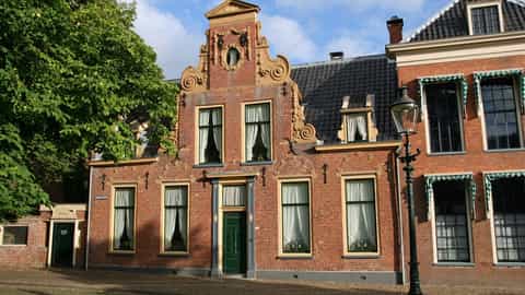 Groningen Cruise Port: Shore Excursions & Expert Expert Guide