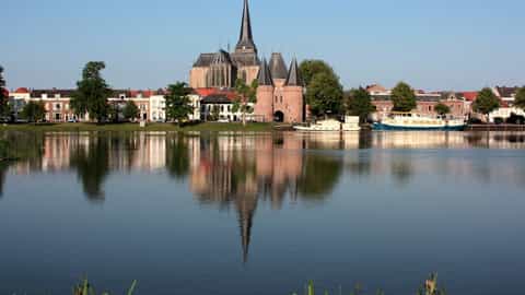 Kampen Cruise Port: Shore Excursions & Expert Guide