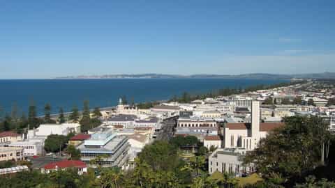 Napier Cruise Port: Shore Excursions & Art Deco Expert Guide