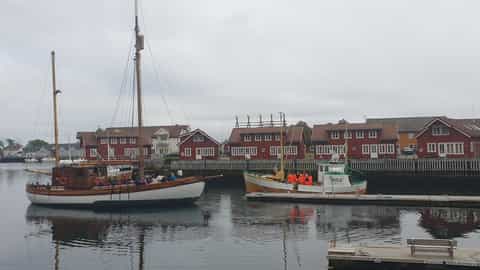 Svolvaer Cruise Port: Expert Guide & Shore Excursions