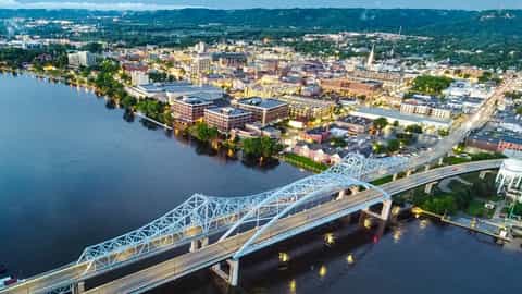 La Crosse Cruise Port