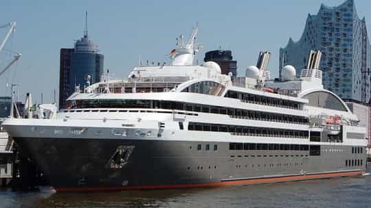 Ponant Cruises - 19 Days One-Way from Buenos Aires to Ushuaia