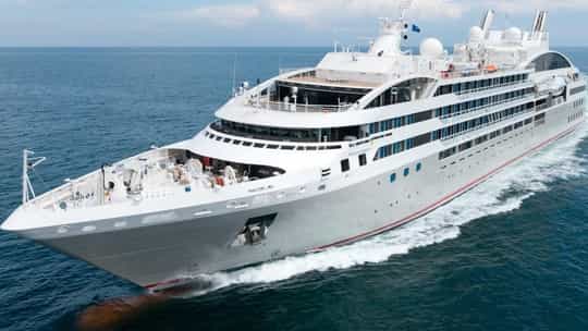 Ponant Cruises - 15 Days One-Way from Valparaiso-Santiago to Ushuaia