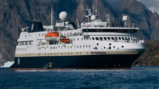 HX Expeditions - 14 Days Oslo, Norway Round Trip