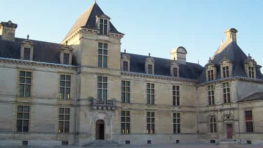 Scenic Cruises - 8 Days Bordeaux, France Round Trip